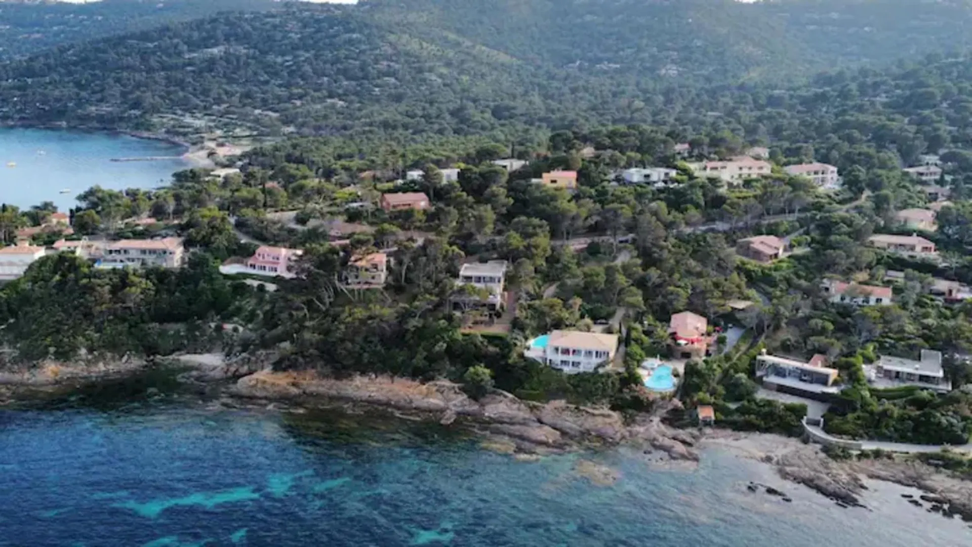 Appartement Acces Direct A La Mer Борм-ле-Мимоза